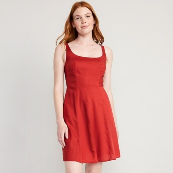 Old Navy Fit And Flare Cami Mini Dress Size L Red Smocked NWT - Picture 1 of 9
